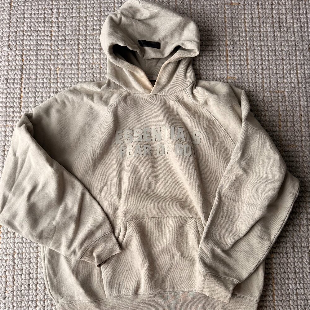 🟩 ESSENTIAL Fear of God Men’s Hoodie 🟩